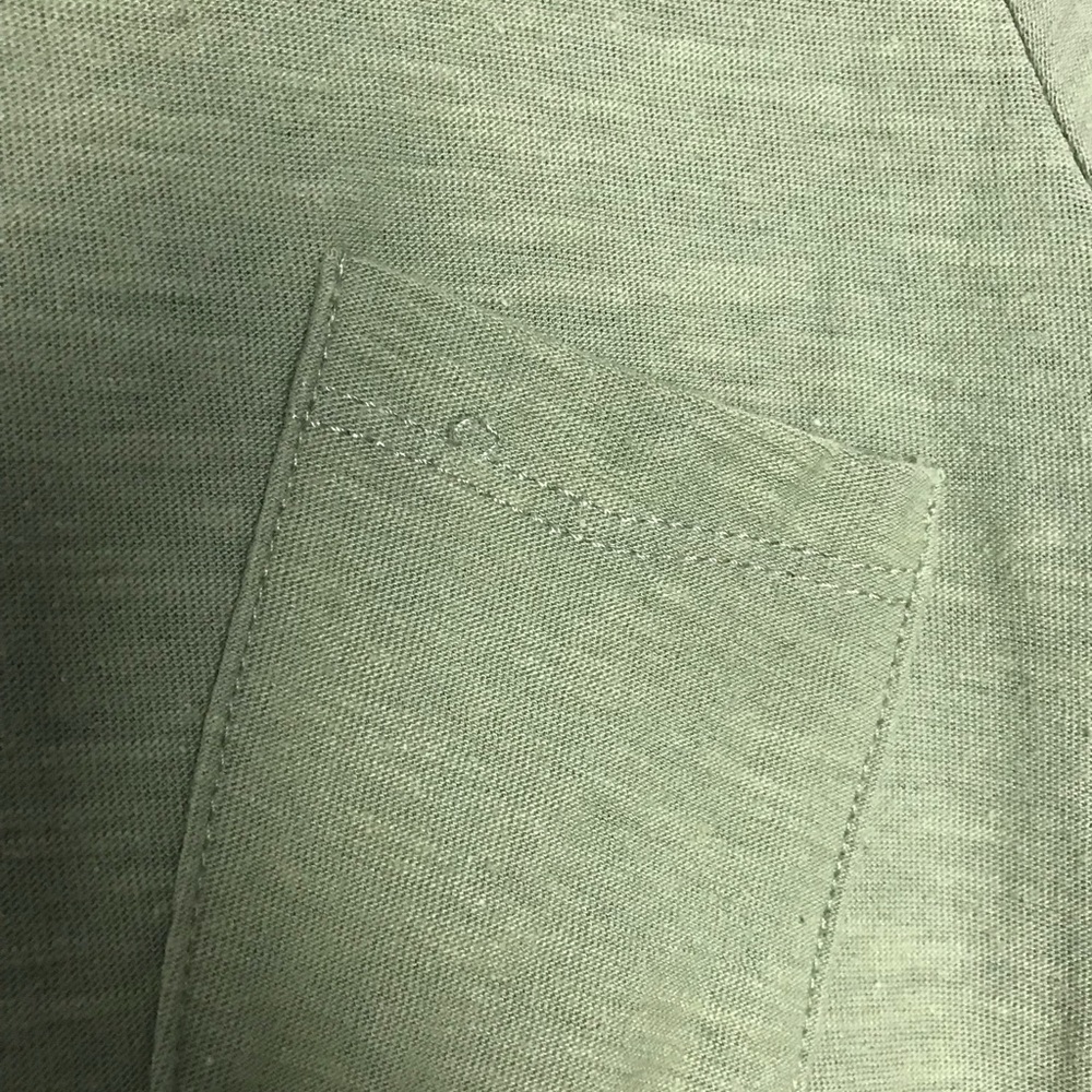 Nordstrom rack poof  shark bite tee size small - Picture 6 of 6